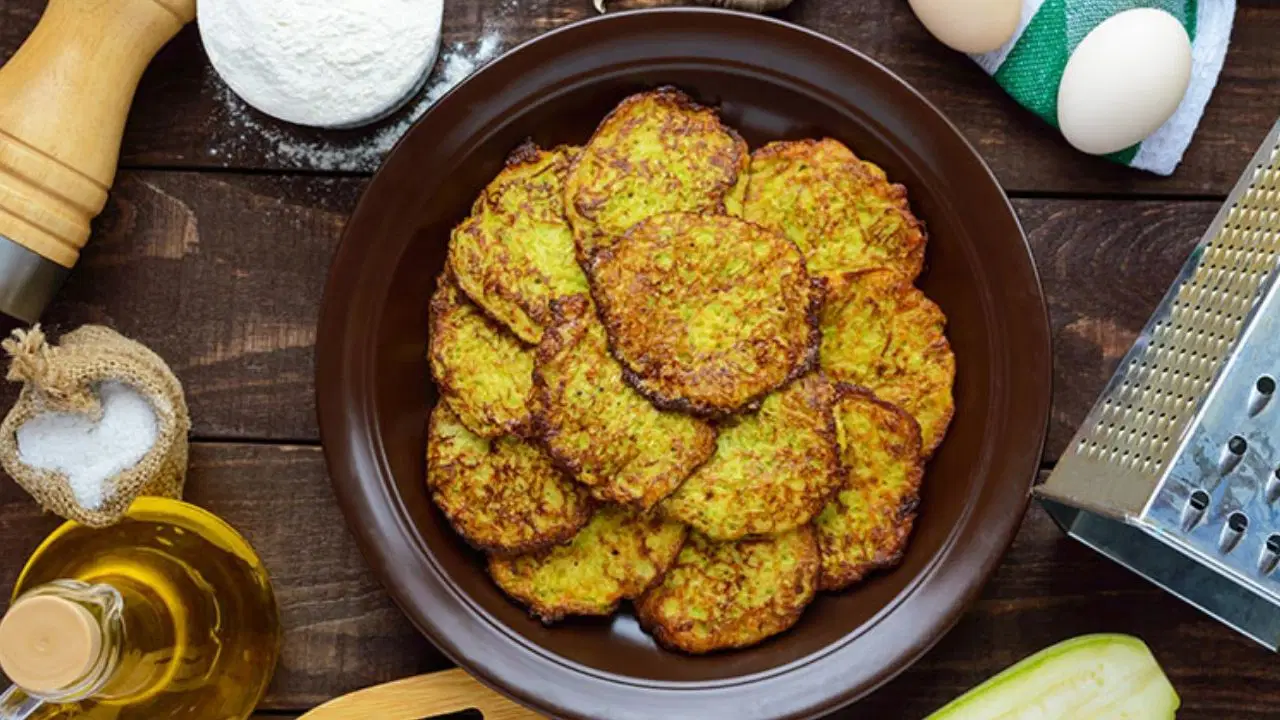 Diyet tariflerinin en hafifi: Fit mücver tarifi