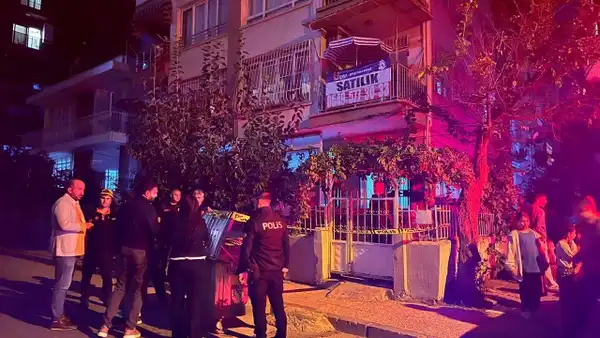 Zemin katında çökme meydana geldi: Binada oturanlar tahliye edildi
