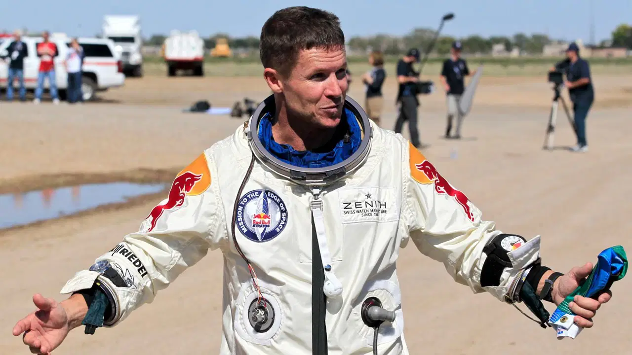 'Uzaydan atlayan adam' Felix Baumgartner yamaç paraşütü kazasında hayatını kaybetti
