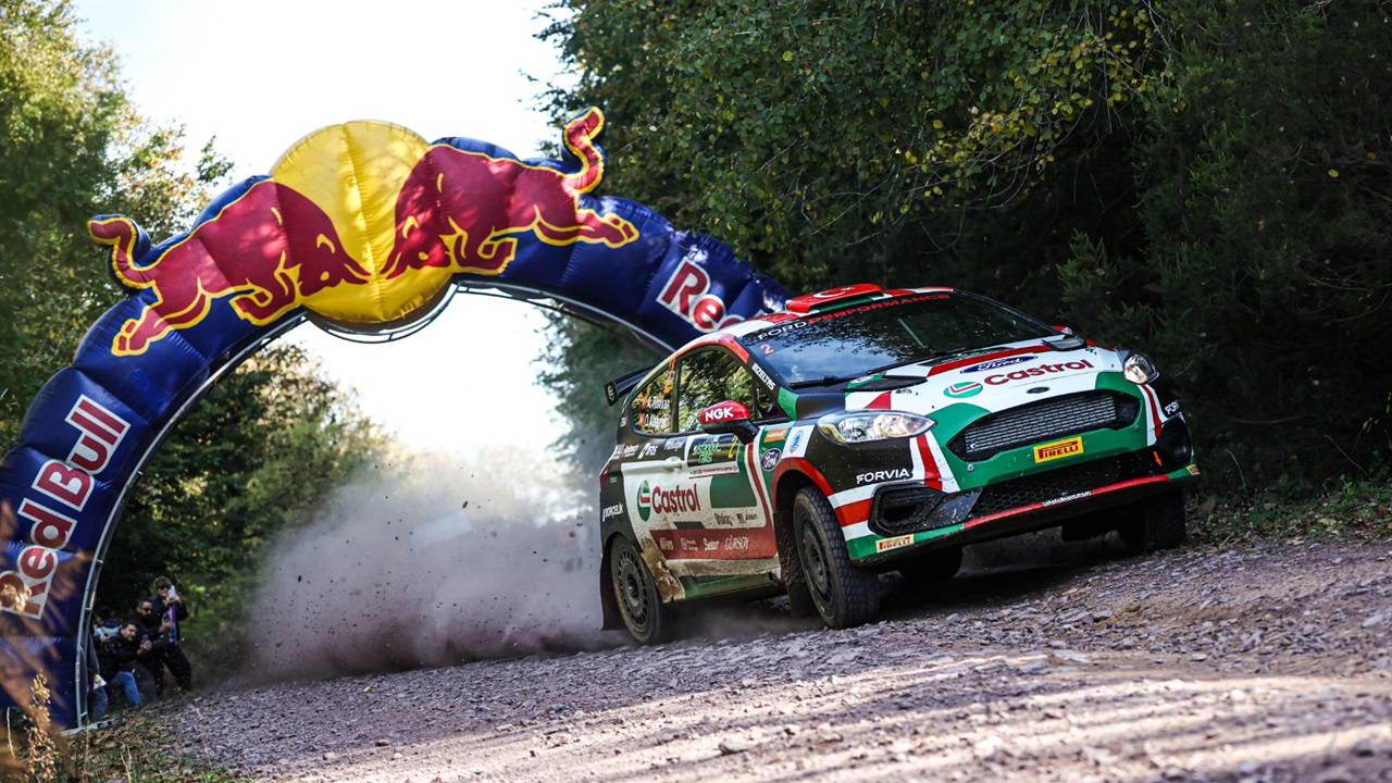 Red Bull Sporcusu Ali Türkkan, İstanbul Rallisi’ni Kazandı