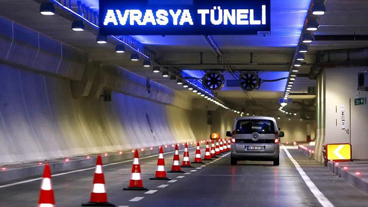 Şehirler arası yollardaki geçiş ücretleri Meclis gündeminde: 'Vatandaşlar bilerek mi yanıltılıyor?'
