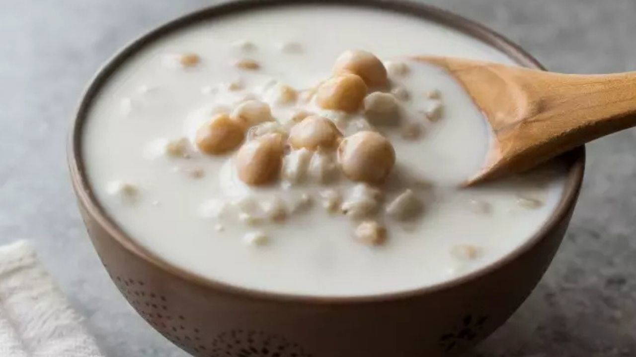Yazın en serin tarifi: Ayran aşı çorbası tarifi