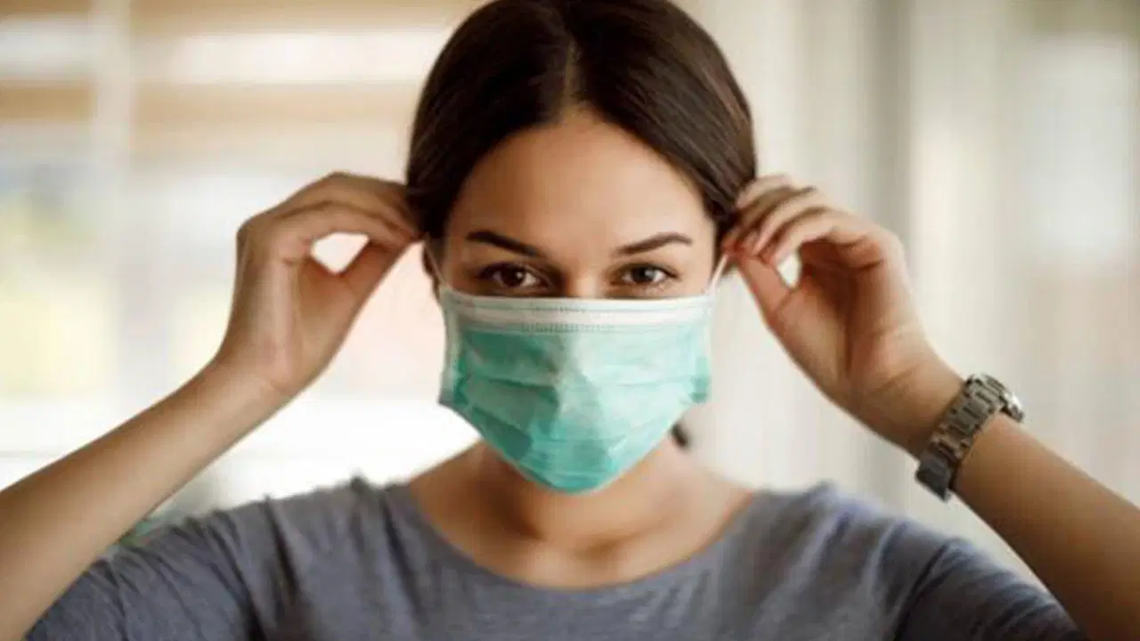 Covid-19 ve enfeksiyon vakaları artışta: Maske geri mi dönüyor?