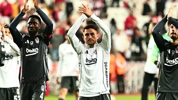 Cengiz Ünder'den Beşiktaş'a kötü haber!
