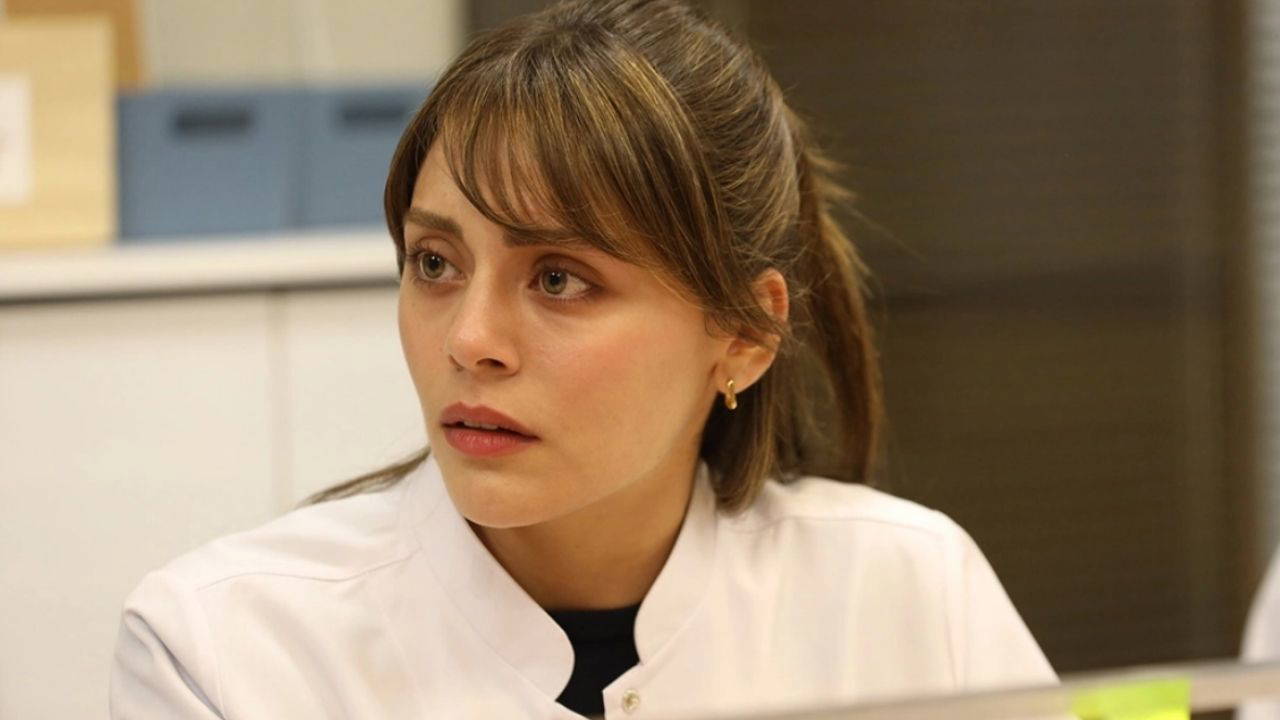 Doktor: Başka Bir Hayatta dizisinin Elif'i Sıla Türkoğlu kimdir? Sıla Türkoğlu kaç yaşında, nereli?