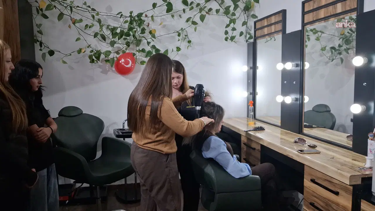Kuaförden '29 Ekim' tarifesi: Cumhuriyet Bayramı'nda ücretsiz hizmet verecek