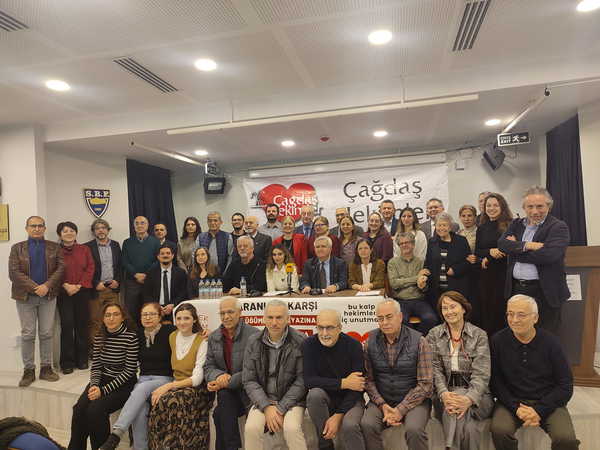 Çağdaş Hekimler: Hekimlik yapmak istiyoruz