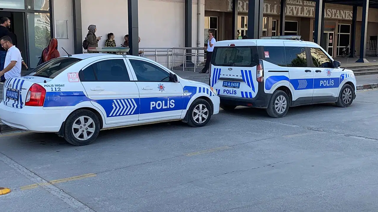 Hastane tuvaletinde doğup çöpe atılan bebek kurtarıldı: 16 yaşındaki çocuk tutuklandı