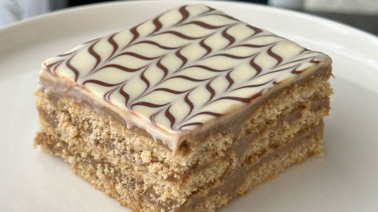 Kahve tutkunlarına özel yumuşacık lezzet: Latteli pasta tarifi