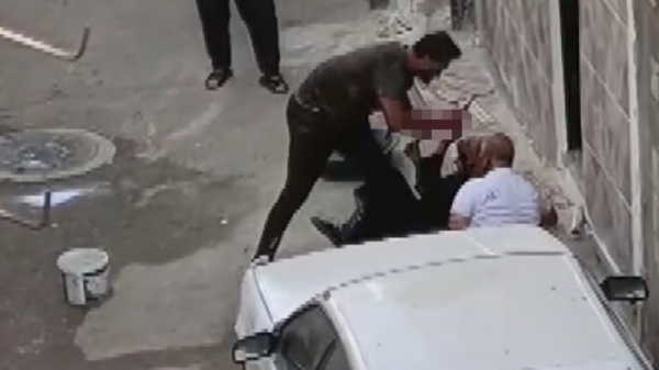 Gaziantep'te aile dehşeti: Annesini tekmeledi, ağabeyini katletti!