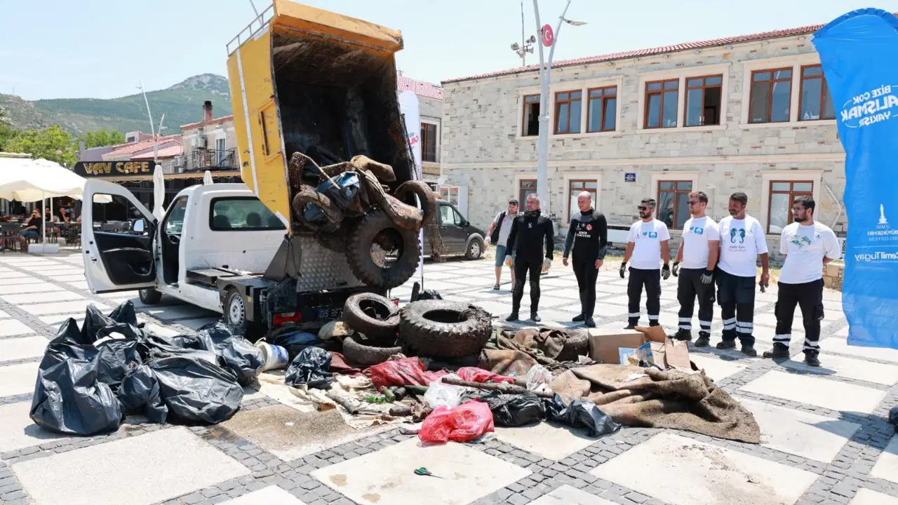 Yeni Foça’da denizden çıkanlar şaşırttı