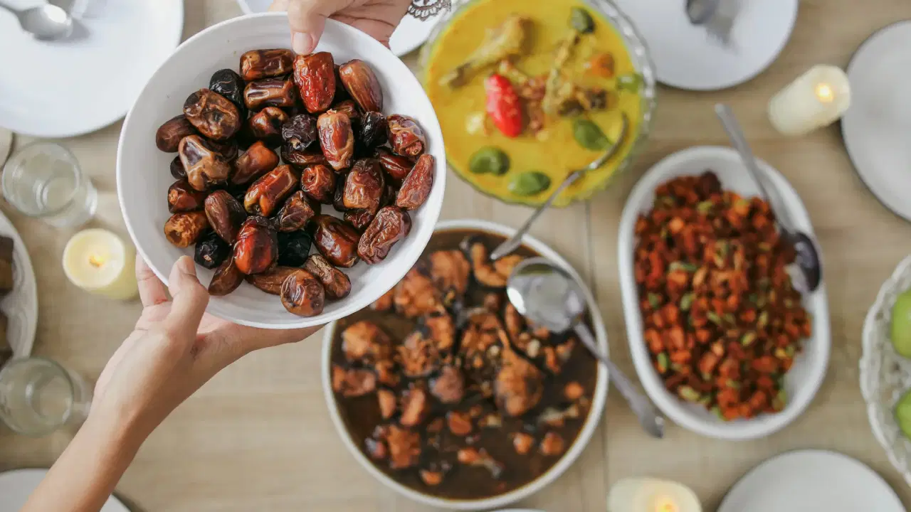 Bursa Büyükşehir Belediyesi uzmanlarından ramazanda beslenme tavsiyeleri: 'Kronik hastalığı olanlar dikkat etmeli'