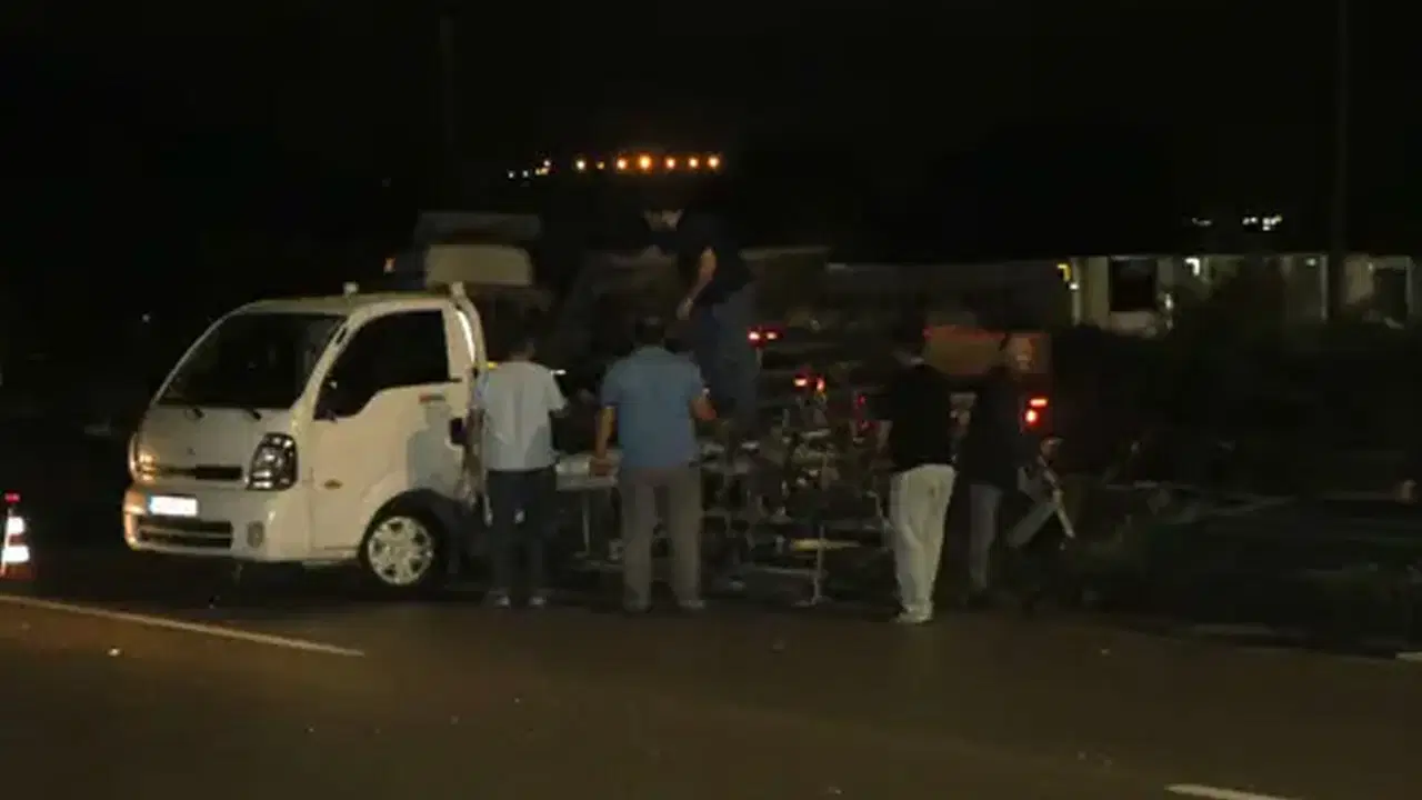 Samsun’da otomobil kamyonete arkadan çarptı: 4 yaralı