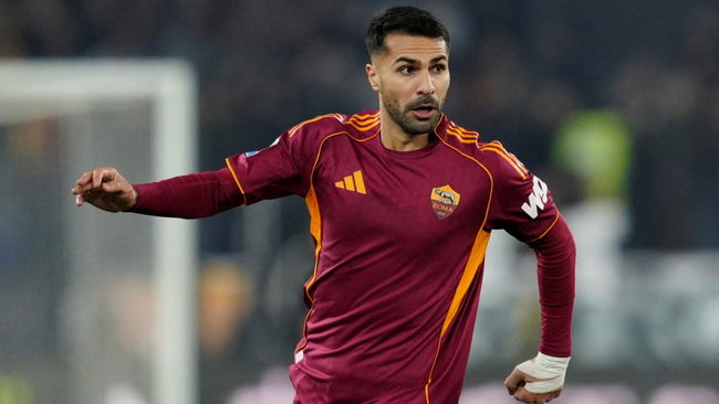 Sözleşme görüşmelerinde geri adım atılmıştı: Roma'da Zeki Çelik gelişmesi