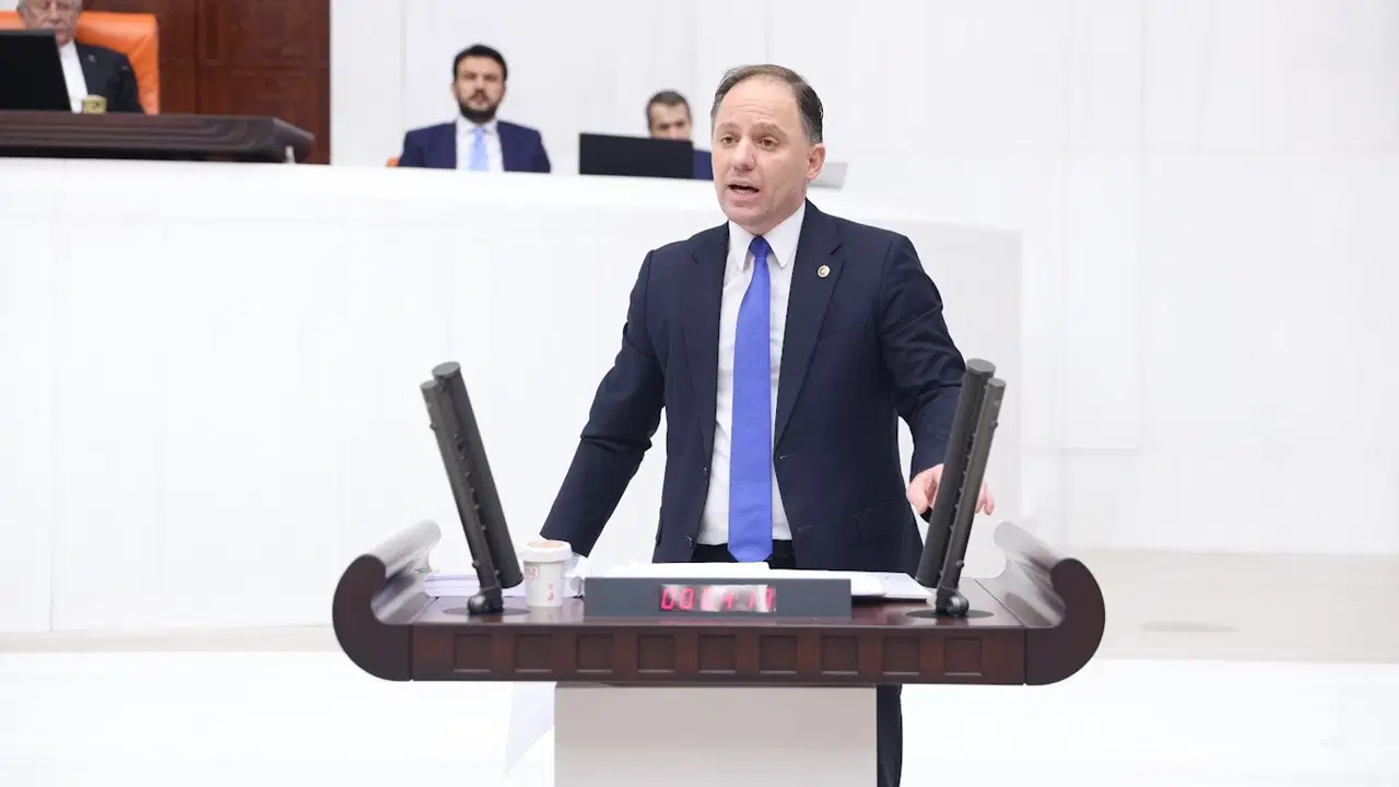 CHP'li Yavuzyılmaz şirketleri açıkladı, 'ihbar ediyorum' dedi: 'AKP’nin ikinci Türk Telekom vurgunu!'