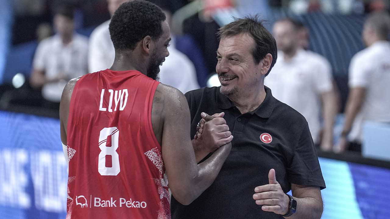 Ergin Ataman: "Bu çocuklar madalyayı hak ediyor!"