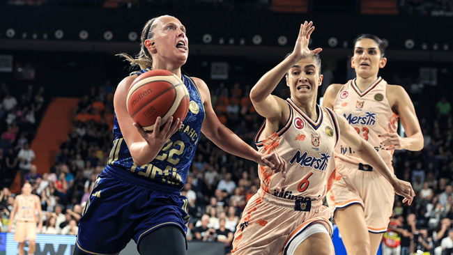 FIBA Kadınlar Süper Kupası'nda şampiyon Fenerbahçe!