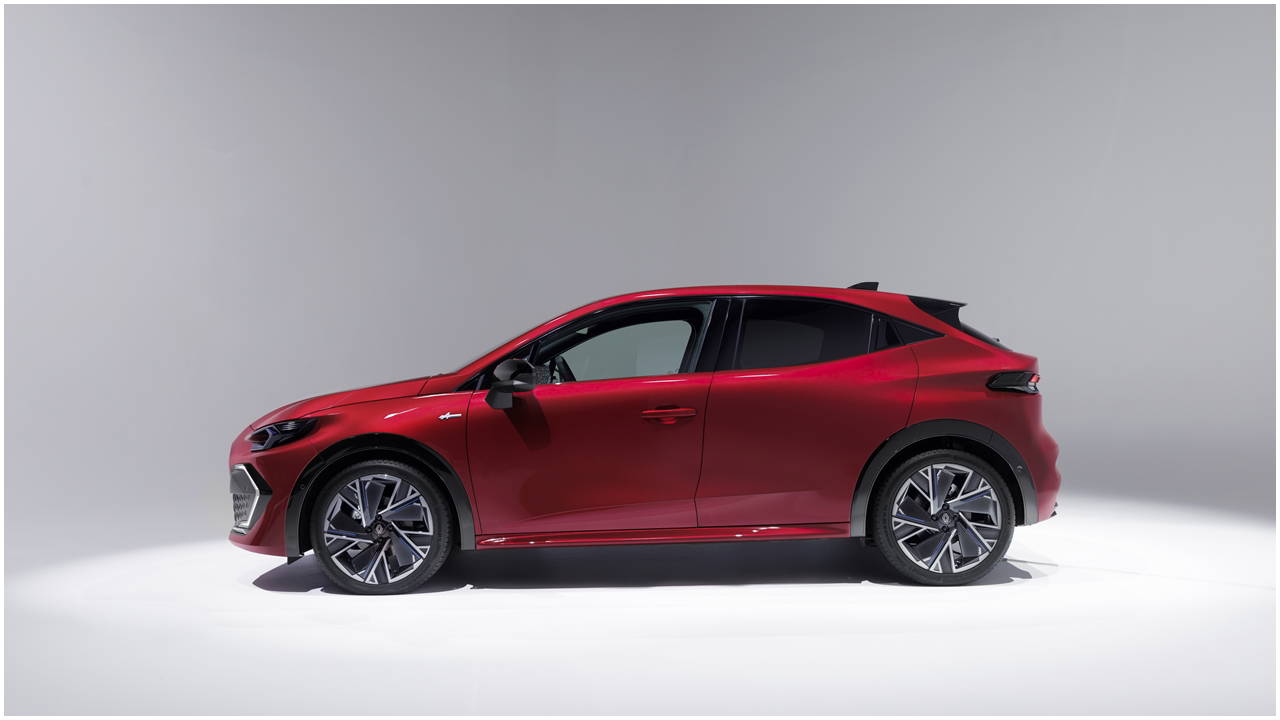 Yeni Renault Clio üretime başladı: Bursa’dan dünyaya satılacak! İşte yeni Clio'ya dair tüm detaylar... 