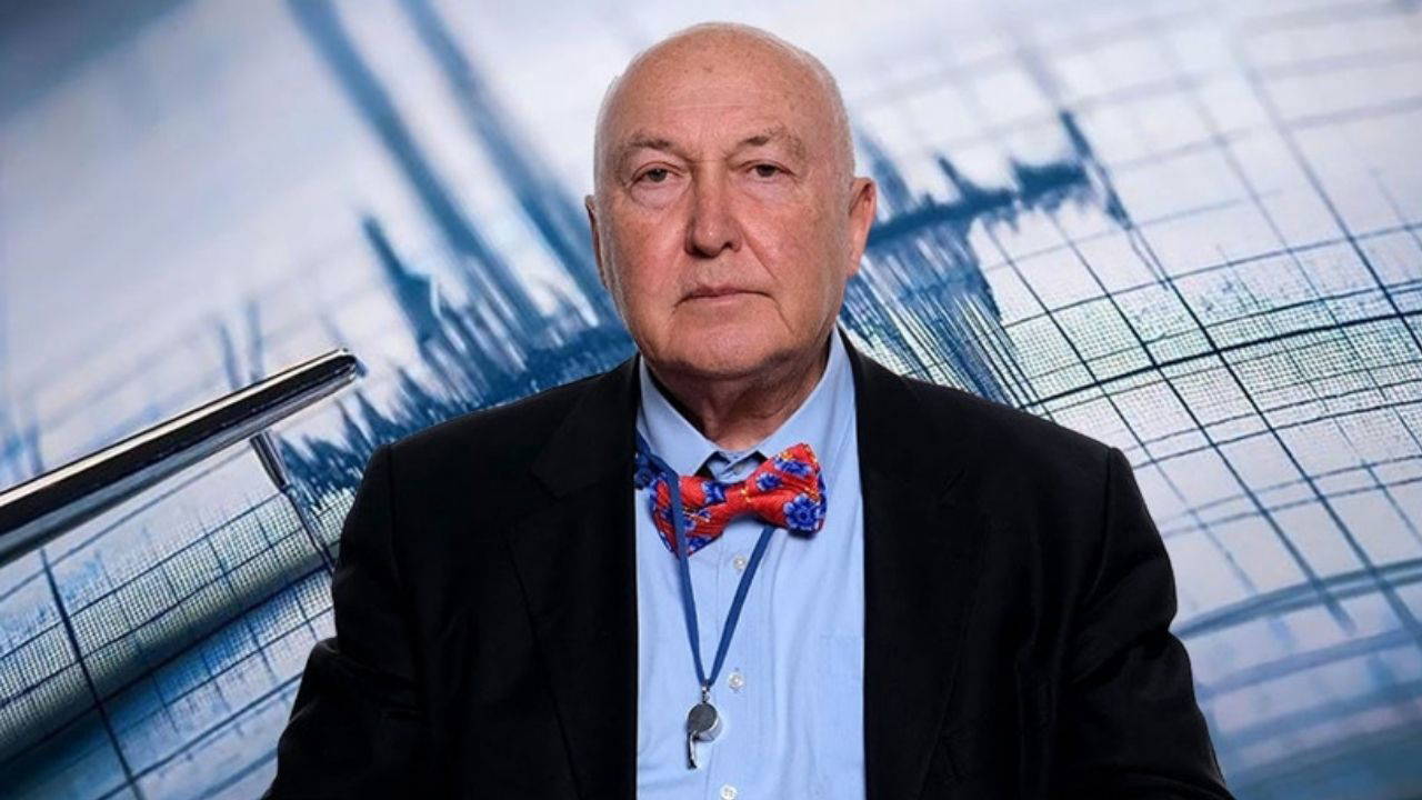 Prof. Dr. Ahmet Ercan'dan kritik açıklama: 'Dünya sarsılıyor, artçılar 8'e kadar ulaşabilir'