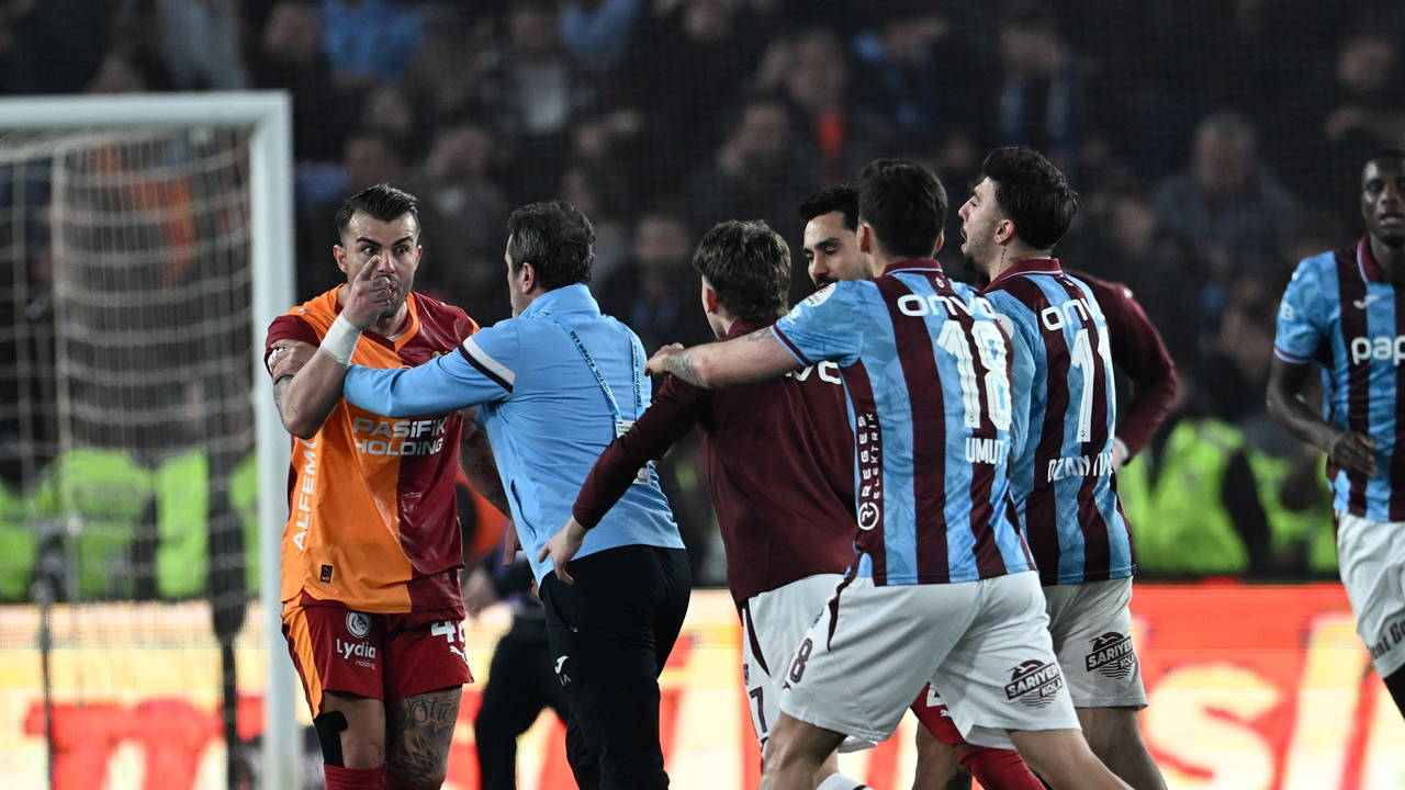 Trabzonspor'dan maç sonunda yaşananlarla ilgili açıklama: 'Abdülkerim Bardakcı, sözlü sataşmada bulunmuştur'