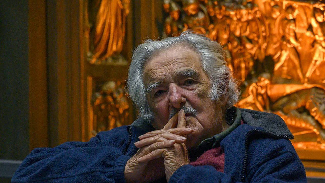 Eski Uruguay Devlet Başkanı hayatını kaybetti