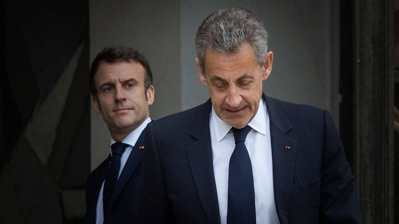 Eski Fransa Cumhurbaşkanı Sarkozy, tutuklu bulunduğu cezaevinde mahkumlar tarafından taciz edildi