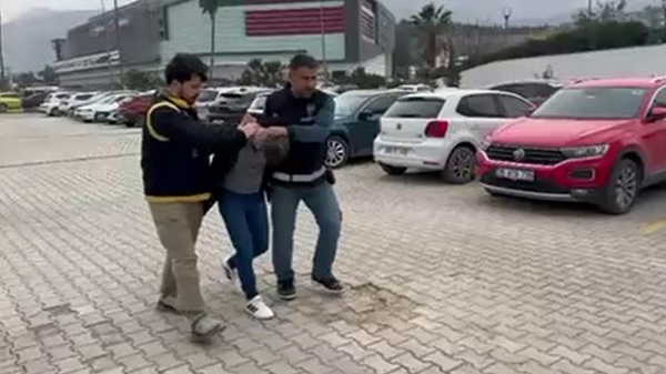 43 yıl 10 ay hapis cezasıyla aranıyordu: Hatay'da yakalandı