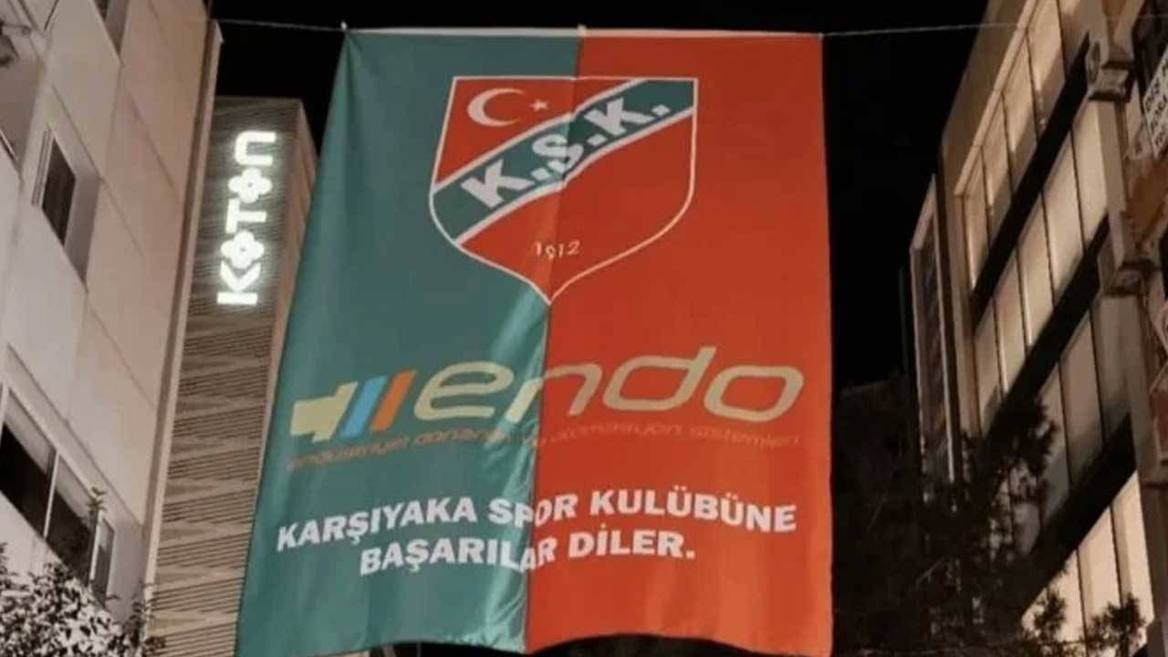 Karşıyaka bayraklarla donatıldı
