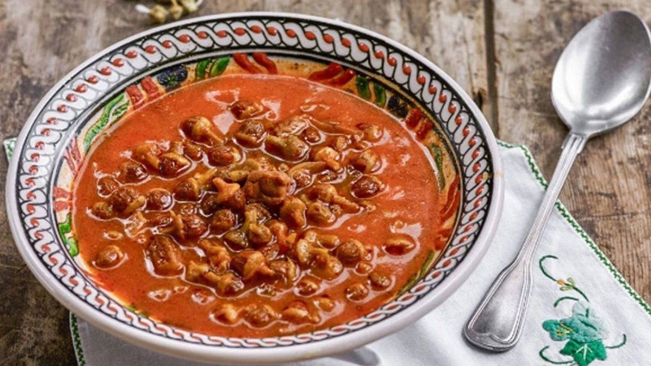 Anadolu'dan çıkan tarihi lezzet: Bamya çorbası tarifi