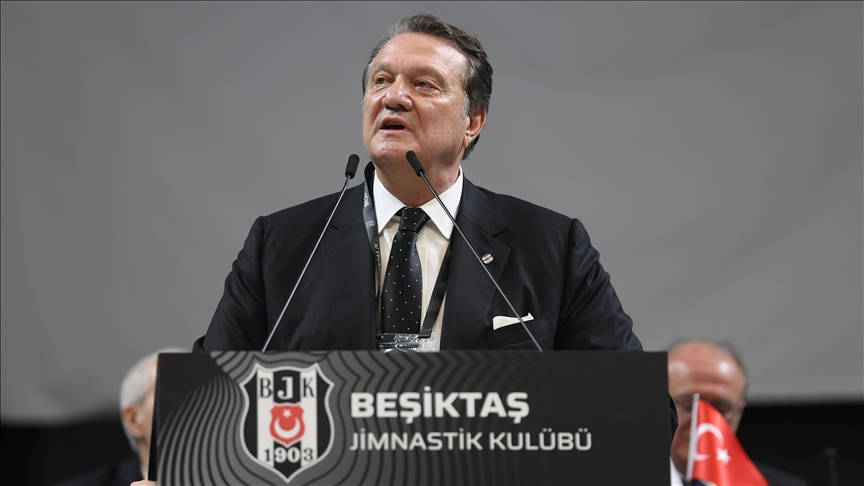 Beşiktaş'ta Hasan Arat dönemi ibra edilmedi!