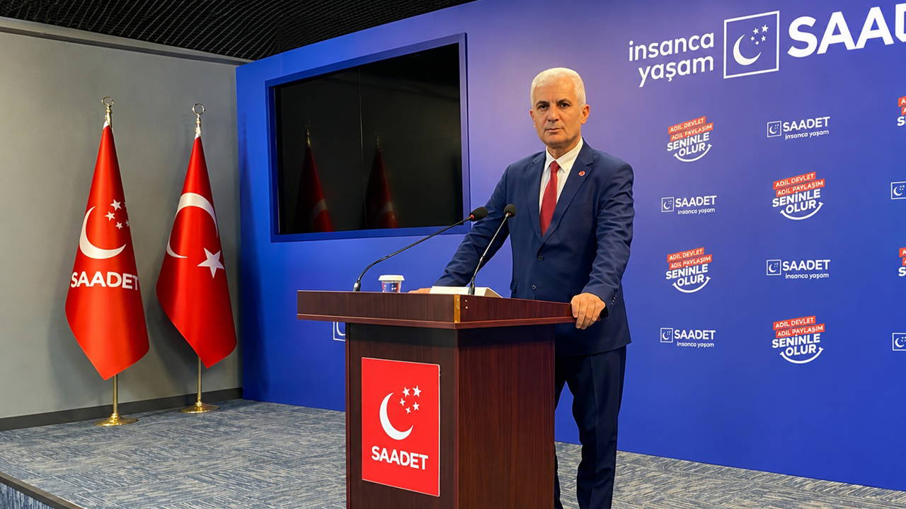 Saadet Partisi'nde 'çerçeve yasa' istifası