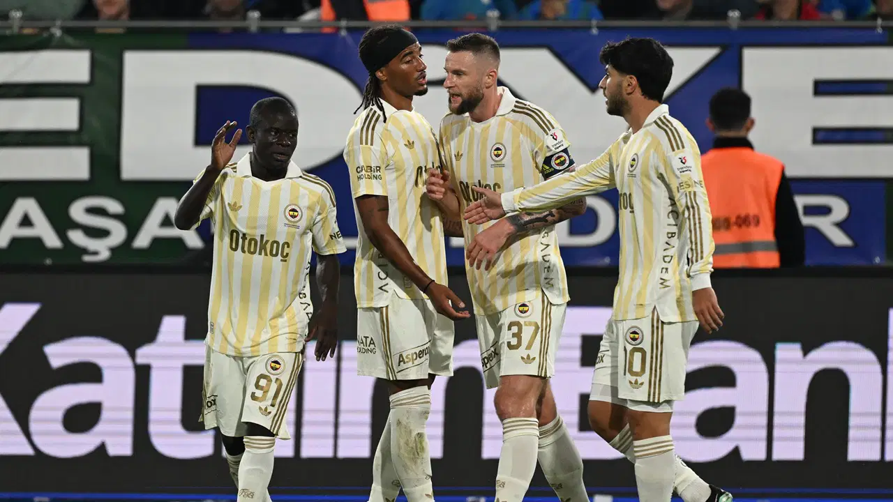 UEFA Şampiyonlar Ligi için tahminler yapıldı: İşte Galatasaray ve Fenerbahçe'nin galibiyet ihtimalleri