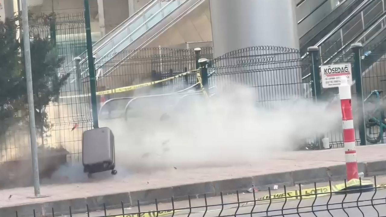 Tren istasyonundaki sahipsiz çanta fünye ile patlatıldı