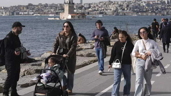Bir gün bahar havası bir gün kış... AKOM'dan İstanbul için 'sıcaklıklarda dalgalanma' uyarısı!