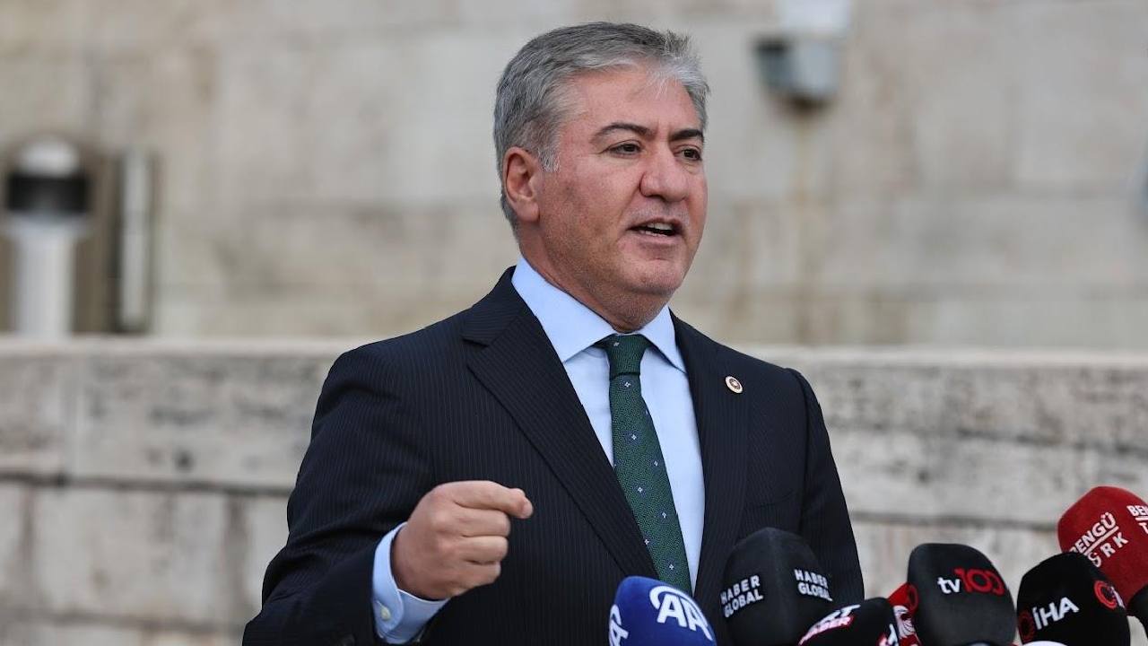 Mersin'de 3 belediye başkanı tutuklandı: YENİ Partili Murat Emir'den sert tepki