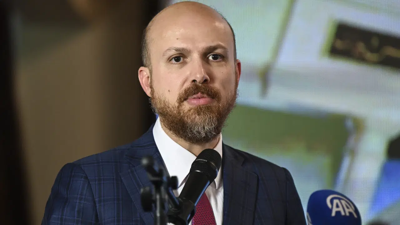 Bilal Erdoğan, babasına övgüler dizgi: 'Recep Tayyip Erdoğan'ın kıymetini anlayacağız'