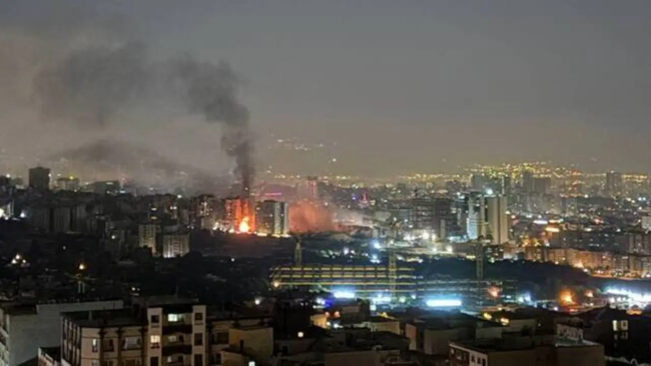 50 yayınevinden İran’a destek mesajı: ‘Emperyalist saldırganların karşısındayız’