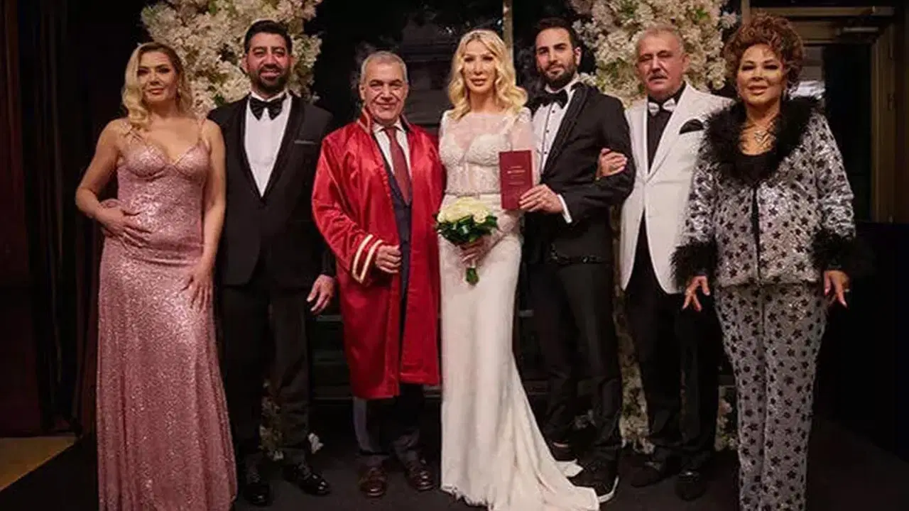 Seda Sayan’dan itiraf: 'Eşimi resmen gasp ettim!'