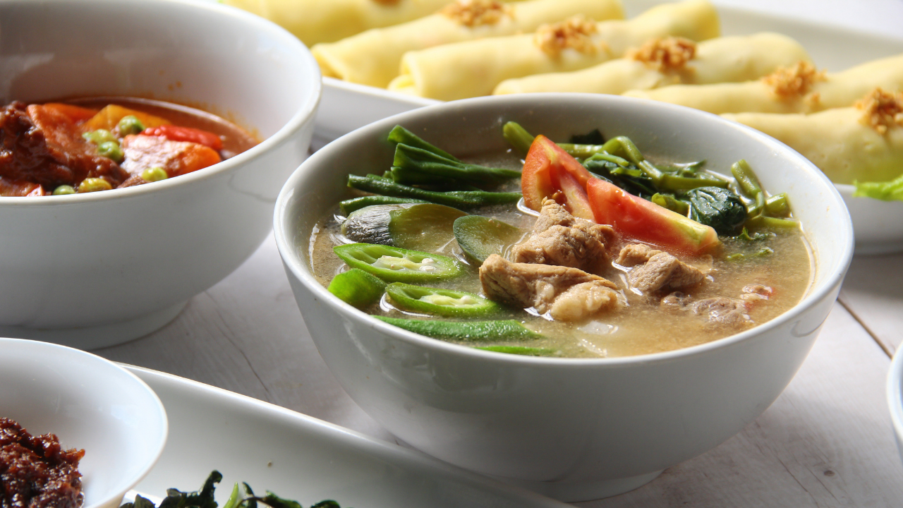 Filipin mutfağının ekşi lezzeti: Masterchef Sinigang tarifi...