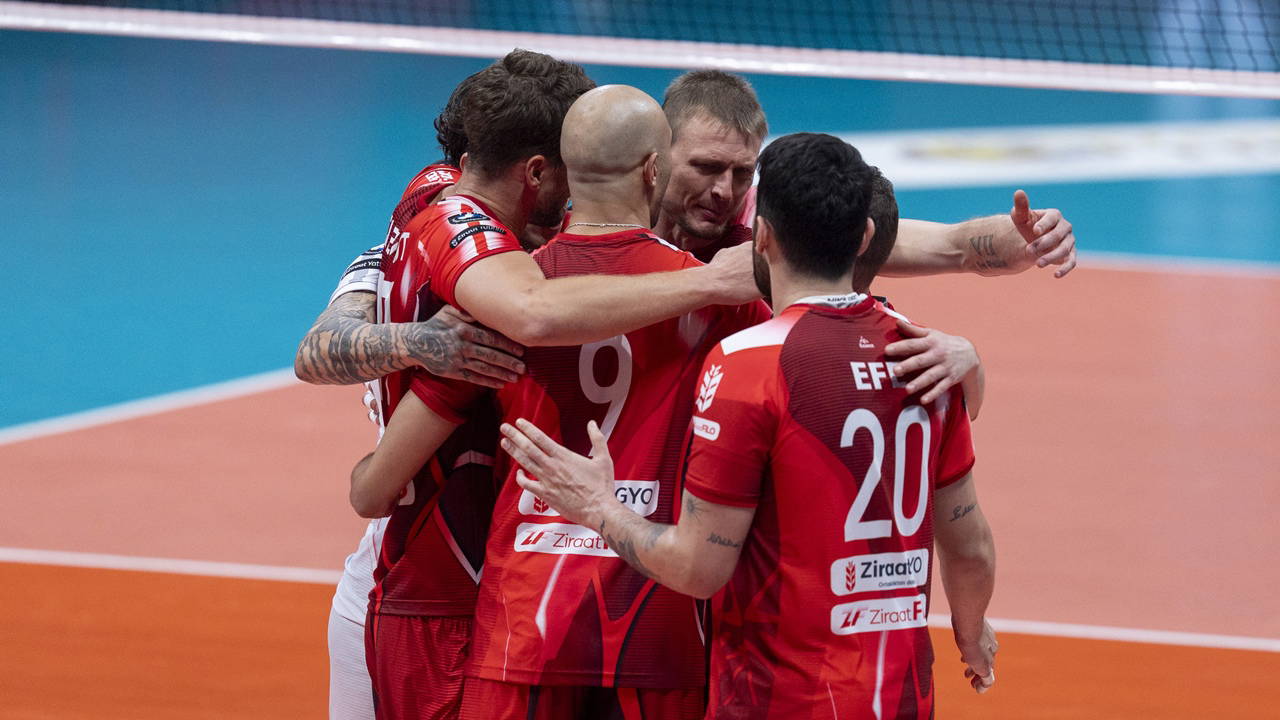 Ziraat Bankkart'tan Efeler Ligi'nde 2'de 2