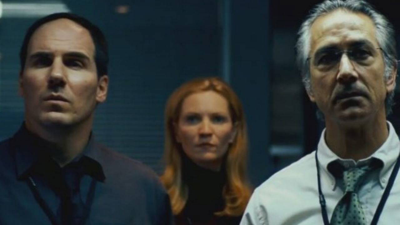 TV yayın akışı 13 Mayıs Salı! Hangi kanalda ne var, günün filmleri ve dizileri neler?