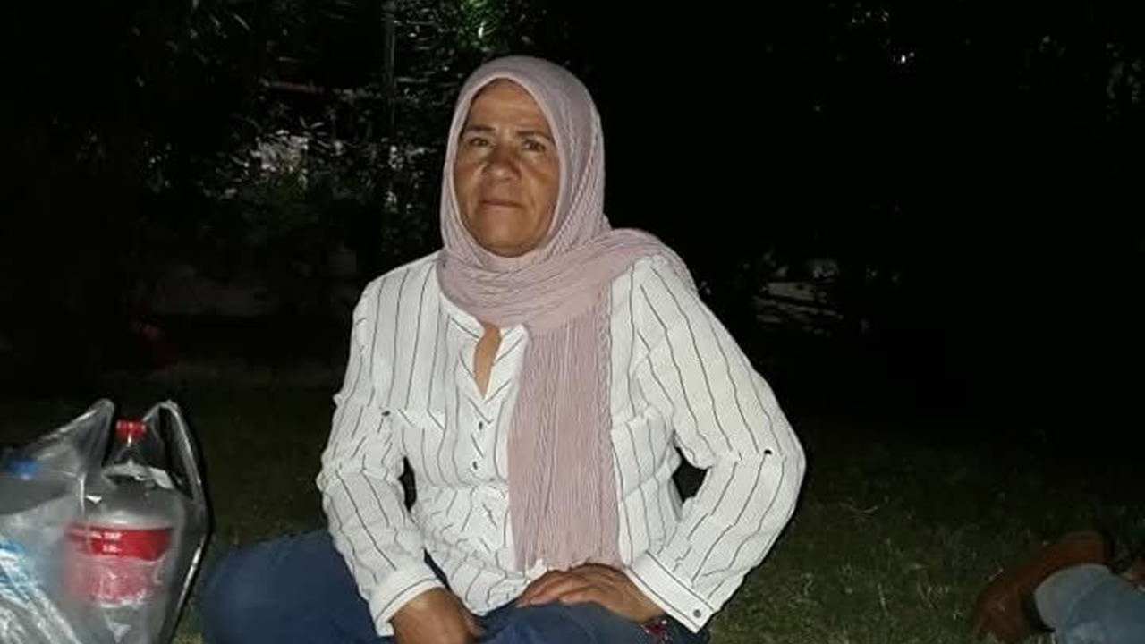Haber alınamıyordu: Kadın evinde asılı olarak ölü bulundu