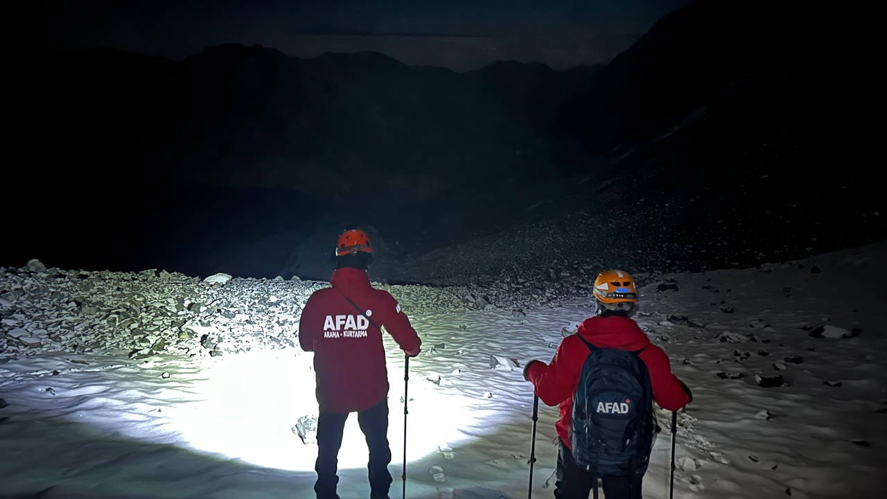 Yaylada yollarını kaybeden iki turiste ulaşıldı
