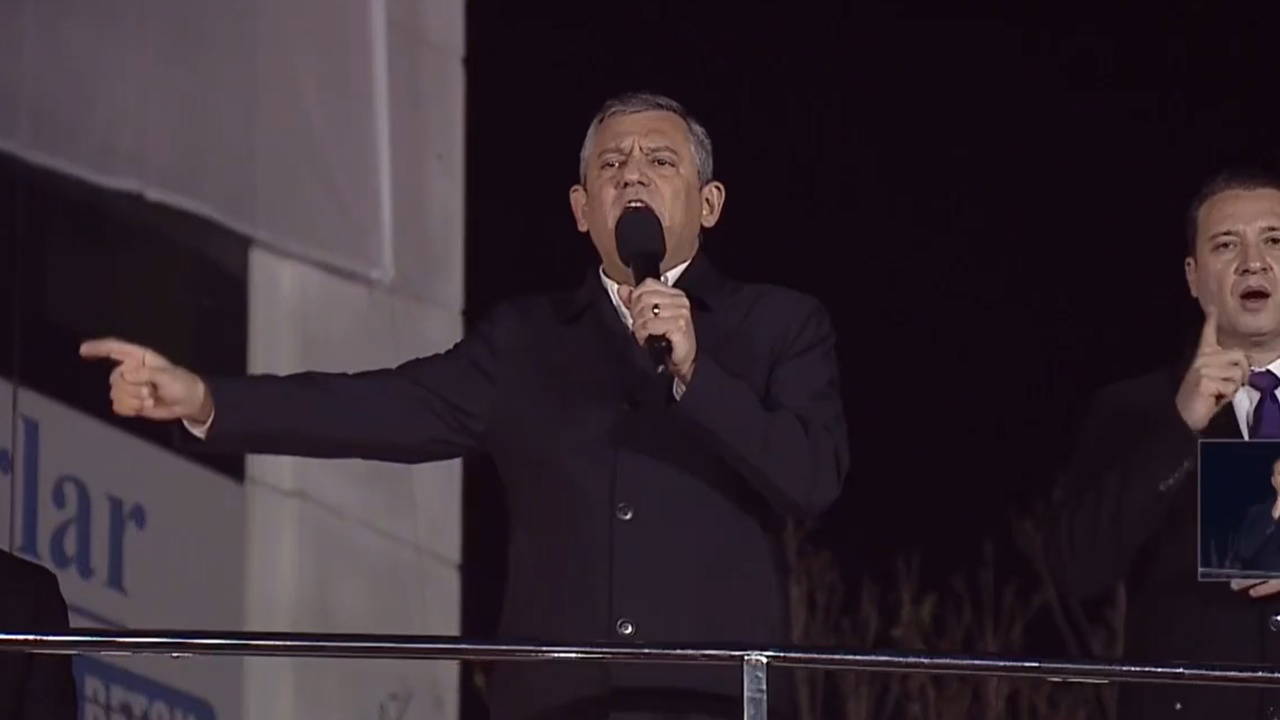 CHP bu hafta Çatalca'da... Özgür Özel en çok küçülen sektörü açıkladı! Vaatlerini duyurdu: 'Geldik mi, ilk sizin yüzünüzü güldüreceğiz'