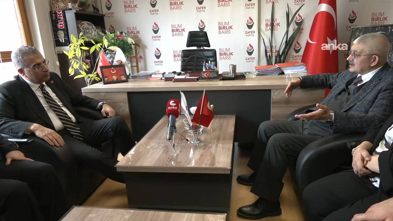 CHP'den Zafer Partisi'ne bayram ziyareti: 'Hiç program falan karşılaştıracak durumda değiliz...'