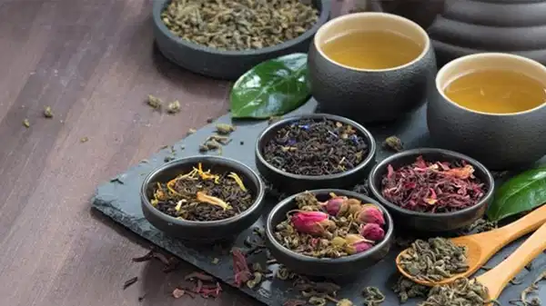 Masum sanılan bitki çayları sağlığı tehdit ediyor