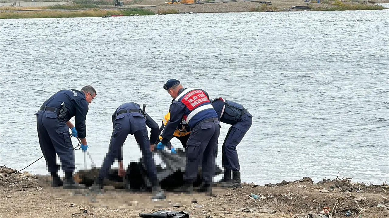 Meriç Nehri'nde erkek cesedi bulundu