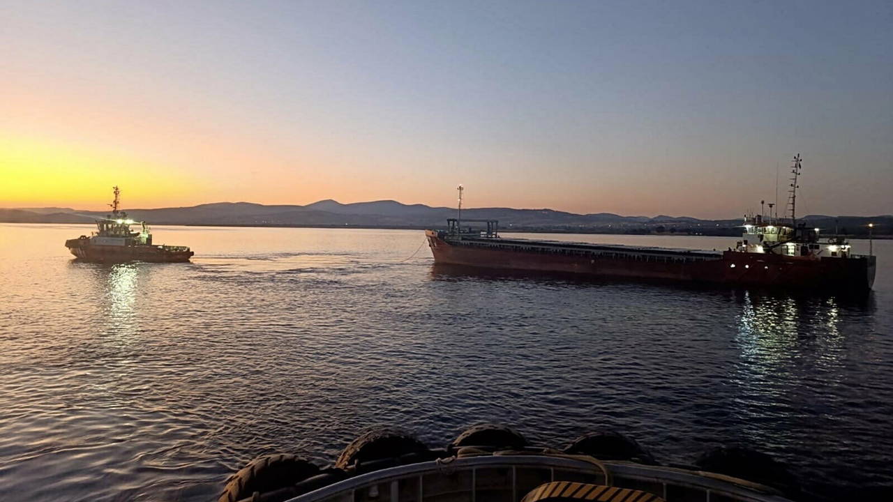 Çanakkale Boğazı'nda gemi arızası!