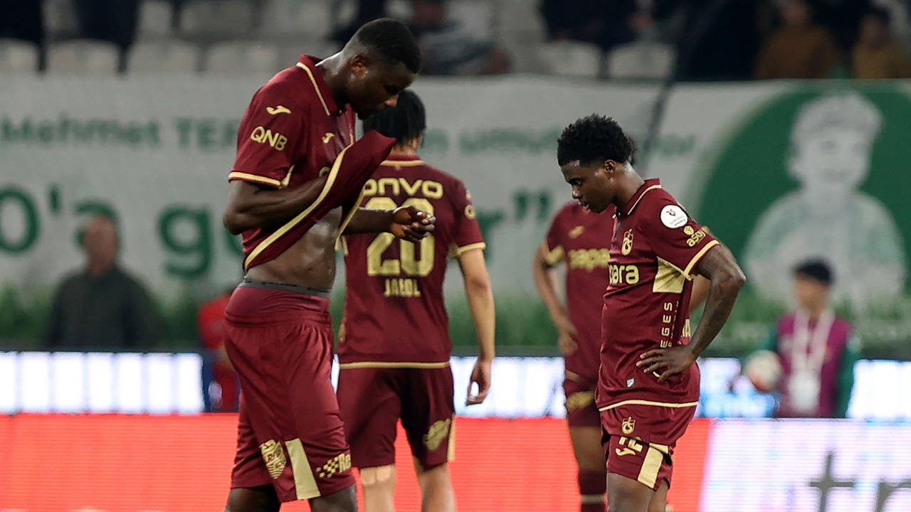 Trabzonspor zirve yarışında yara aldı: Konyaspor 2-1 Trabzonspor