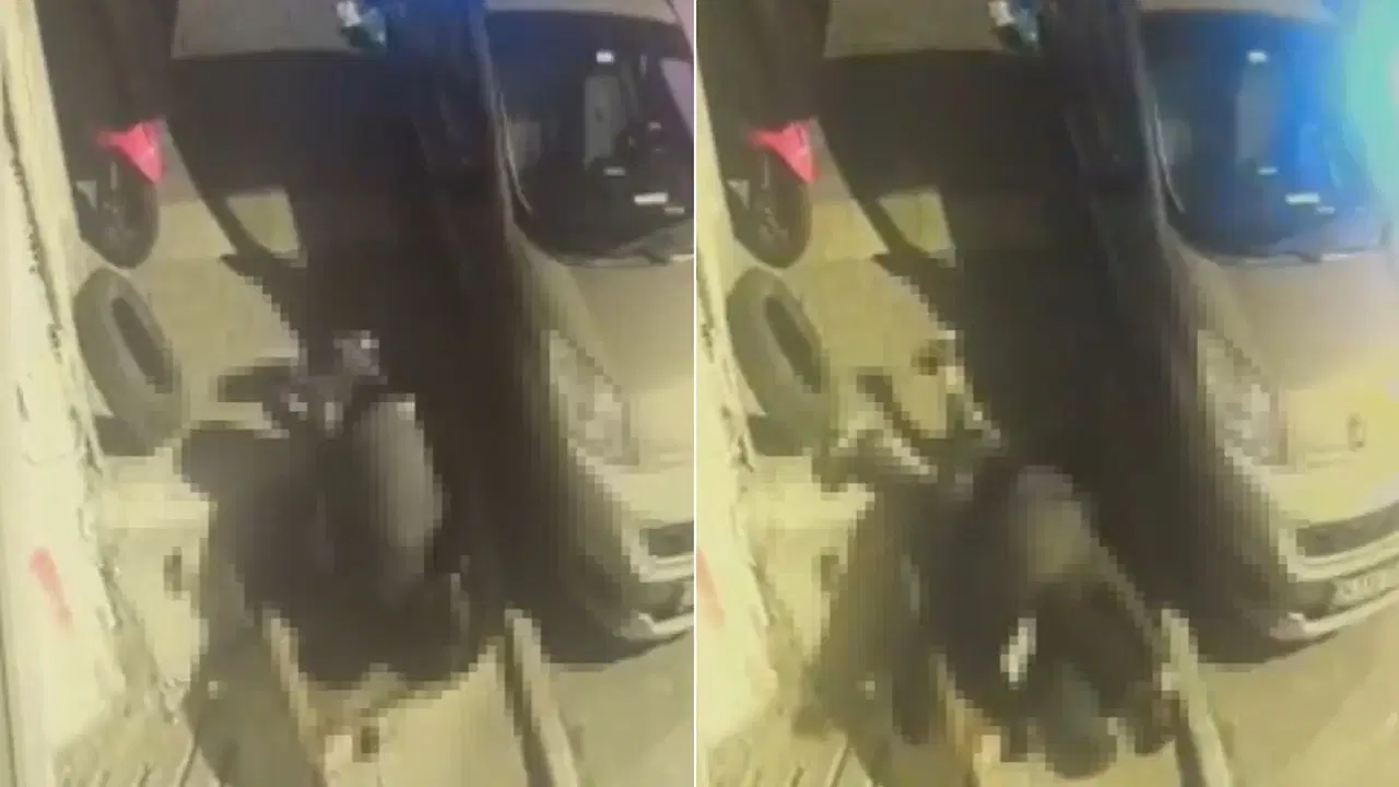 Küfürleşme cinayeti kamerada: Sırtından bıçaklayıp başını yere vurdu